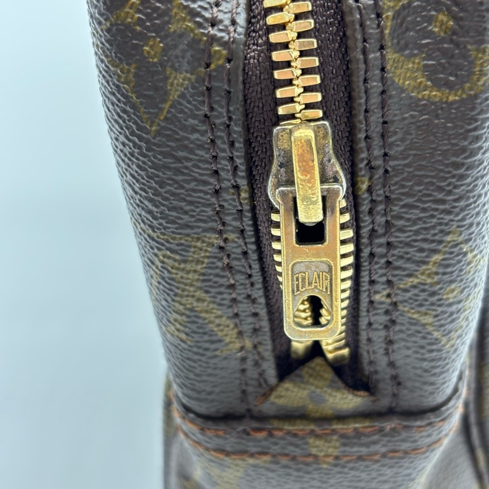 Vintage Louis Vuitton Brown Monogram Toiletry Bag - Picture 6 of 6